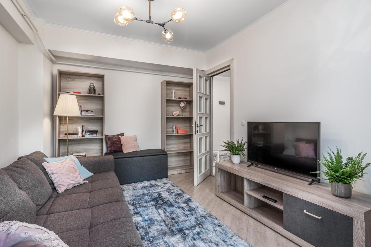 Dreamgarden Airport Apartment & Secure Parking & Airport Shuttle ياش المظهر الخارجي الصورة