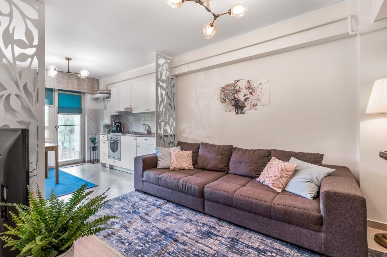 Dreamgarden Airport Apartment & Secure Parking & Airport Shuttle ياش المظهر الخارجي الصورة